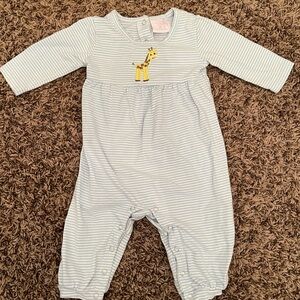stitchy fish giraffe appliqué romper
